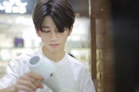 ��ͷС��Ϊʲô��죿��ֻ�ᴵͷС����˭