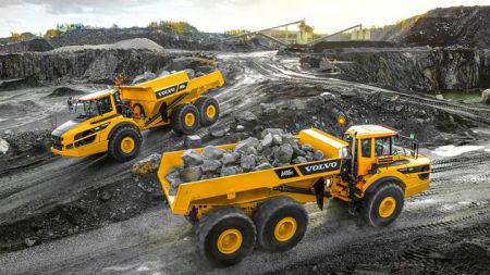 ����е�·������Ϸ���°�ͼ1: