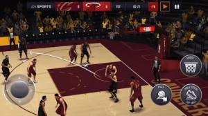 NBA LIVE Mobile BasketballϷͼ2